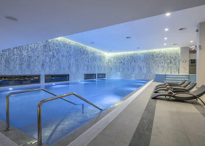 Hilton Crna Gora Hotel 5*