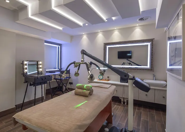 Hilton Crna Gora Hotel 5*