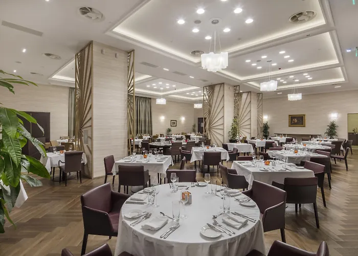 Hilton Crna Gora Hotel