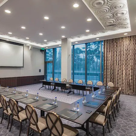 Hilton Crna Gora Отель 5*