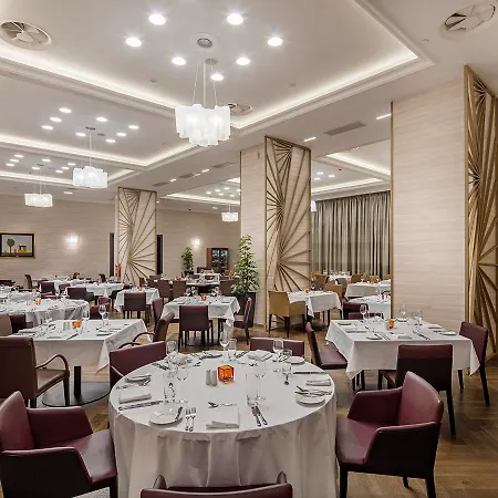 Hilton Crna Gora Отель