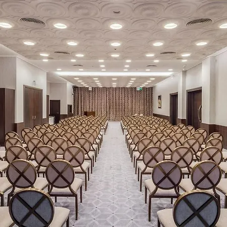 Hilton Crna Gora Отель 5*