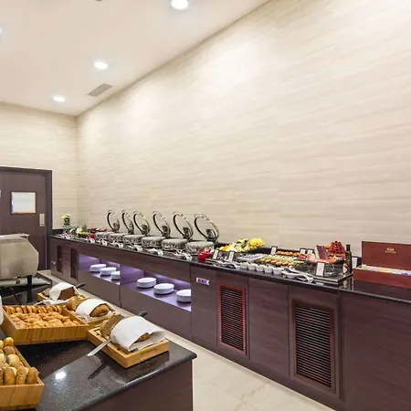 Hilton Crna Gora Hotel