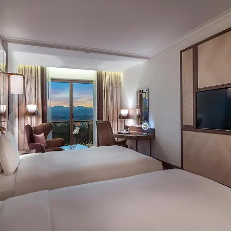 Hilton Crna Gora 5*