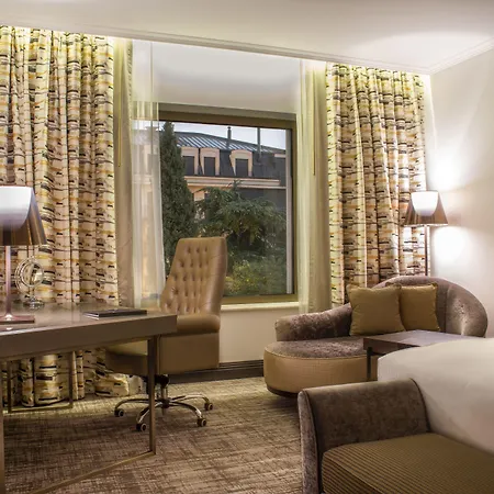 Hilton Crna Gora 5*