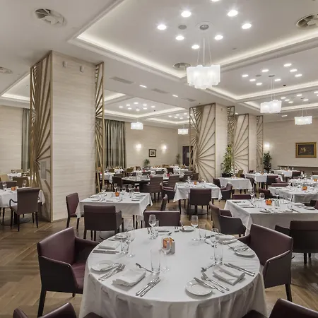 Hilton Crna Gora Hotel