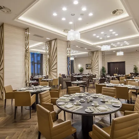 힐튼 츠르나 고라 호텔