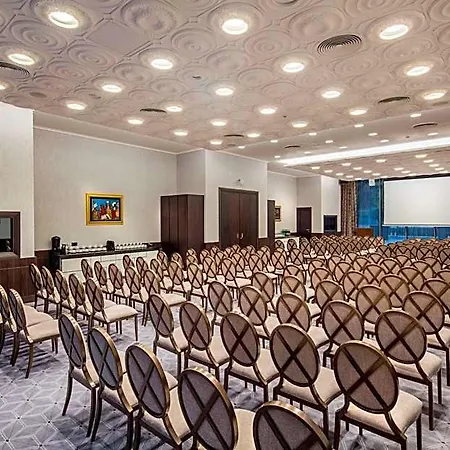 Hilton Crna Gora Hotel 5*