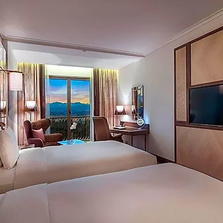 Hilton Crna Gora 5* Podgorica