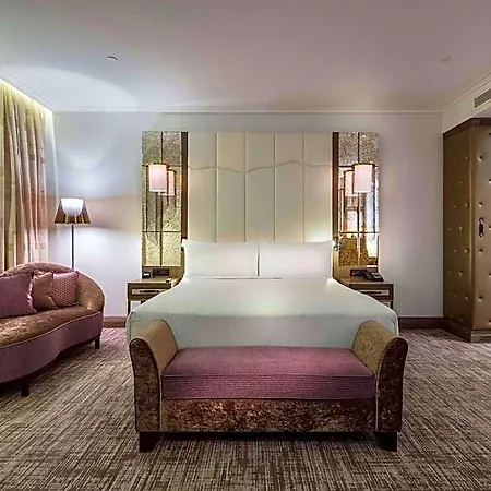 Hilton Crna Gora 5* Podgorica