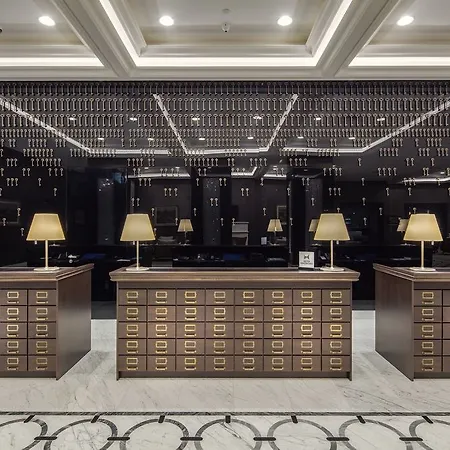 Hilton Crna Gora Отель 5*