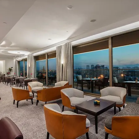 Отель Hilton Crna Gora 5*