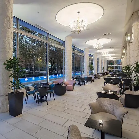 Отель Hilton Crna Gora Подгорица