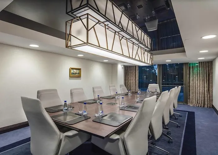 מלון Hilton Crna Gora 5*