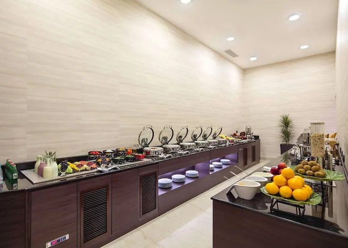 Hilton Crna Gora Hotell 5*