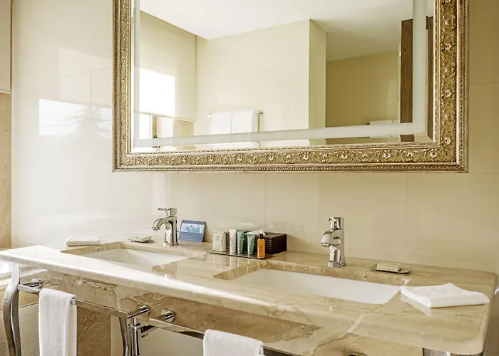 Hilton Crna Gora 5* Podgorica